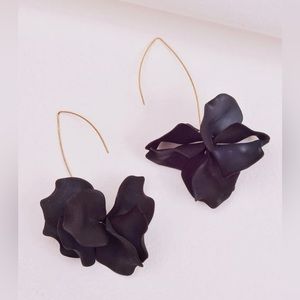 Flower Drop Earrings